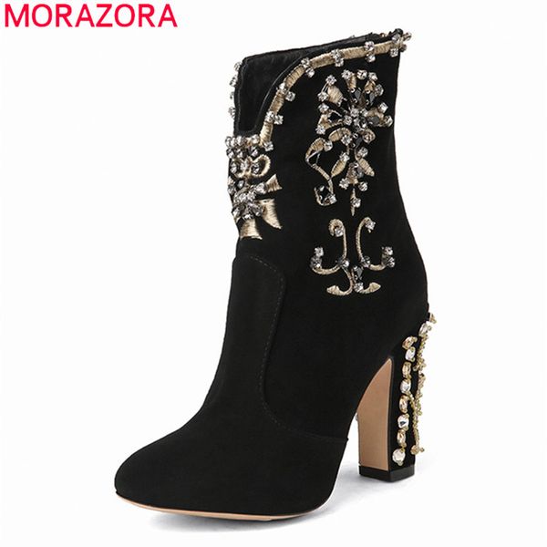 morazora 2020 big size 34-43 women boots classic fashion high heels boots for woman round toe thick heels ankle winter, Black
morazora 2020 big size 34-43 women boots classic fashion high heels boots for woman round toe thick heels ankle winter, Black