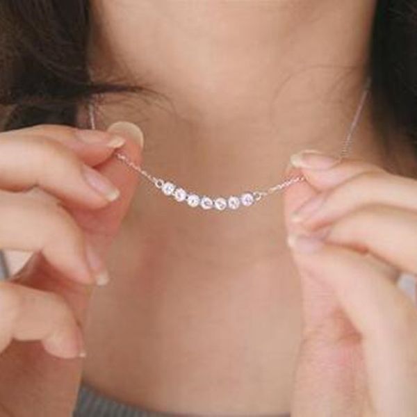2018 the latest female fashion silver plated crystal necklace smile little star pendant necklace jewelry wholesale cnd237
2018 the latest female fashion silver plated crystal necklace smile little star pendant necklace jewelry wholesale cnd237