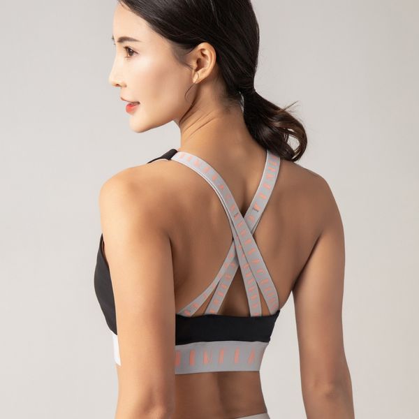 gym clothing 2021 sports underwear womens running yoga vest -resistant push-up fitness bra beauty back /30, White;black
gym clothing 2021 sports underwear womens running yoga vest -resistant push-up fitness bra beauty back /30, White;black