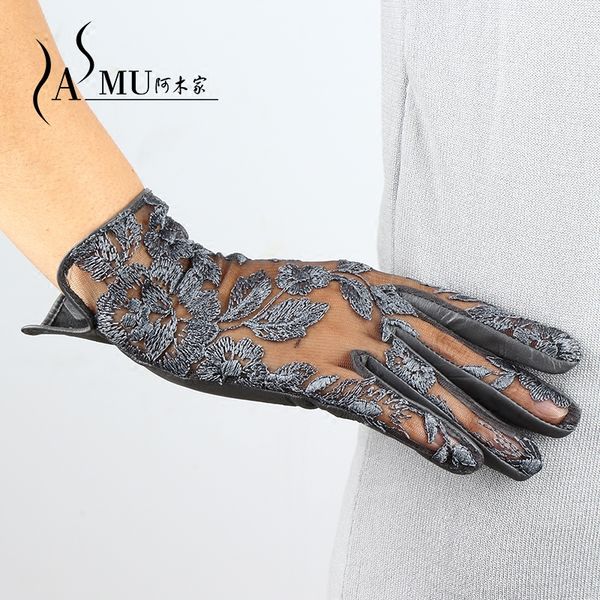 new lady luxury elegant genuine leather lace gloves women summer driving leather gloves mittens women party ing, Blue;gray
new lady luxury elegant genuine leather lace gloves women summer driving leather gloves mittens women party ing, Blue;gray