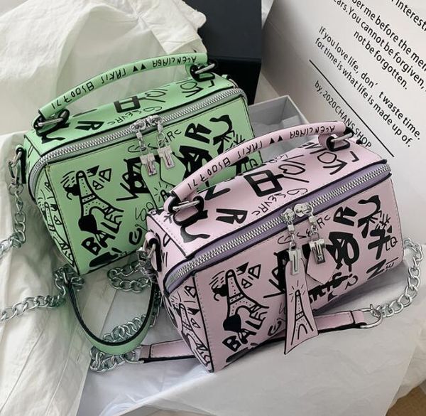 luxury handbags purses women summer bag fashion graffiti chain shoulder bags ladies paris graffiti totes
luxury handbags purses women summer bag fashion graffiti chain shoulder bags ladies paris graffiti totes