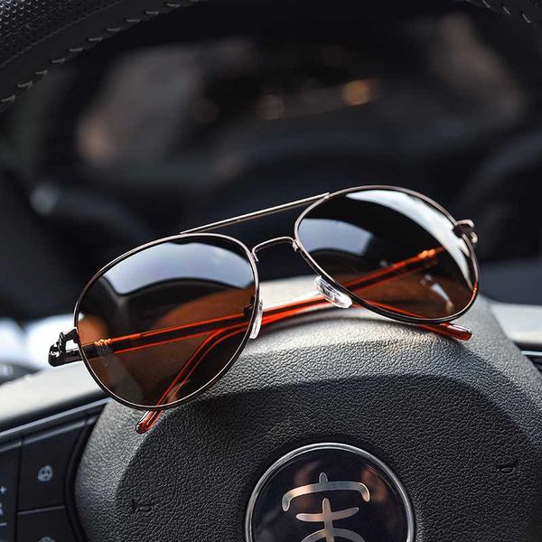 aviation metail frame quality spring leg alloy men driving sunglasses polarized brand design pilot male sun glasses oversized, White;black
aviation metail frame quality spring leg alloy men driving sunglasses polarized brand design pilot male sun glasses oversized, White;black