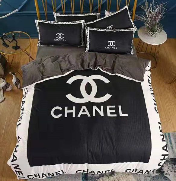 Branded corduroy 4pc bedding et letter floral print bedclothe pillow heet oft home textile chri tma gift 
Branded corduroy 4pc bedding et letter floral print bedclothe pillow heet oft home textile chri tma gift