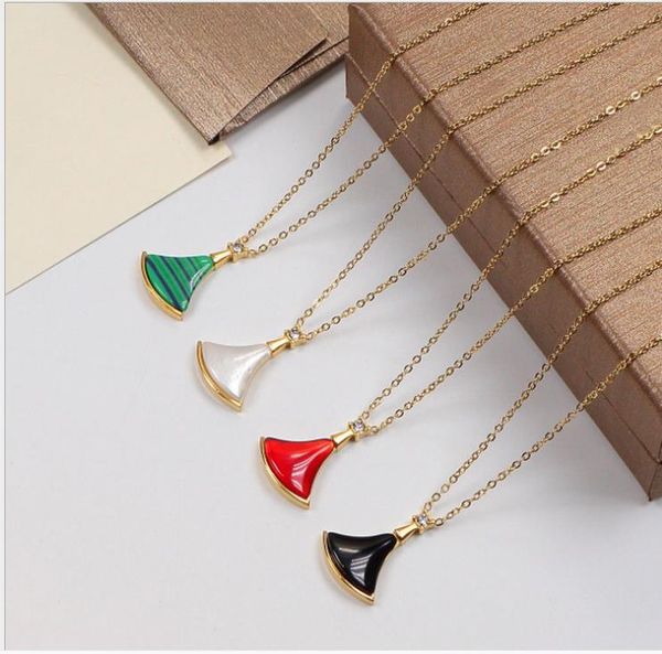 colorful scallop small fan necklace 18k rose gold lock bone chain shell necklace, Silver
colorful scallop small fan necklace 18k rose gold lock bone chain shell necklace, Silver