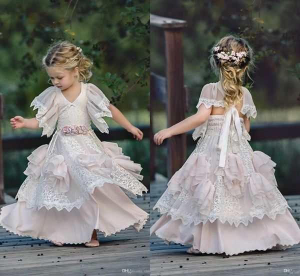 2019 lace bohemian flower girl dresses v neck with short sleeves tiered skirts vintage child kid birthday gowns first communion wear, White;blue
2019 lace bohemian flower girl dresses v neck with short sleeves tiered skirts vintage child kid birthday gowns first communion wear, White;blue