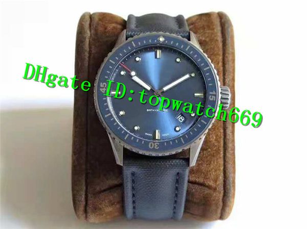 часы zf luxury fifty fathoms часы cal.1315 автоматическое движение сапфировое стекло титановый керамический корпус синий циферблат резиновый, Slivery;brown
часы zf luxury fifty fathoms часы cal.1315 автоматическое движение сапфировое стекло титановый керамический корпус синий циферблат резиновый, Slivery;brown