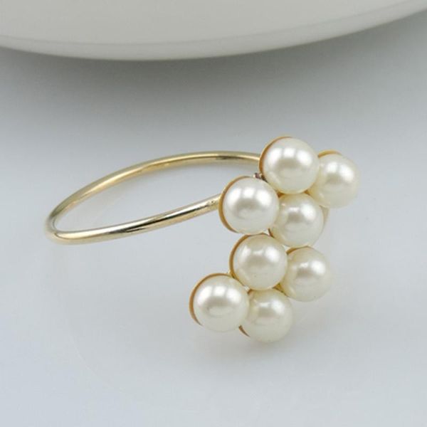 wholesale- 2016new 50pcs pearl alloy napkin ring napkin ring serviette holder wedding decoration party favor km64
wholesale- 2016new 50pcs pearl alloy napkin ring napkin ring serviette holder wedding decoration party favor km64