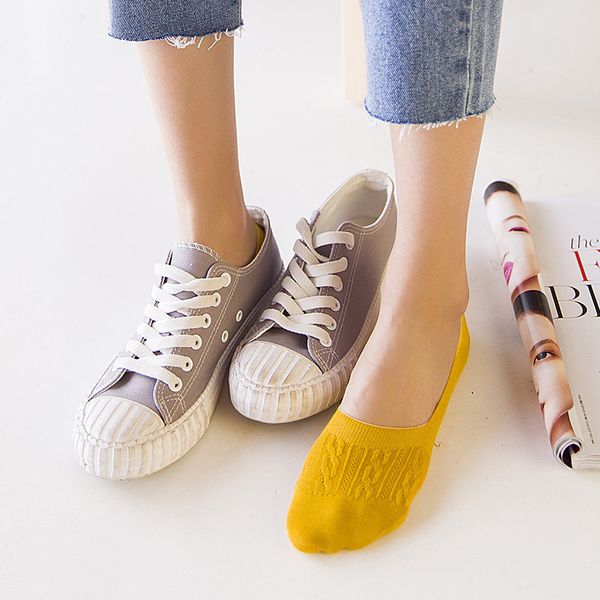 250pairs/lot casual breathable ankle boat socks girls fashion invisible non-slip cotton socks women low cut candy color, Black;white
250pairs/lot casual breathable ankle boat socks girls fashion invisible non-slip cotton socks women low cut candy color, Black;white