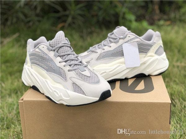 2019 est originals 700 v2 static 3m authentic vanta wave runner solid grey kanye west man woman running shoes sneakers ef2829 with box, White;red
2019 est originals 700 v2 static 3m authentic vanta wave runner solid grey kanye west man woman running shoes sneakers ef2829 with box, White;red