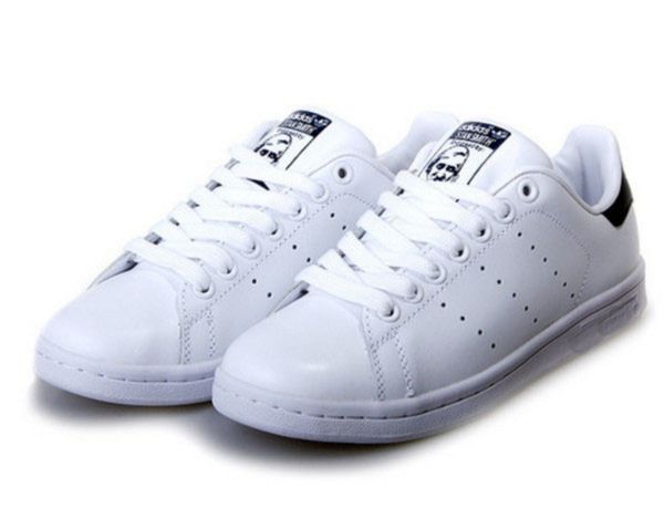 2020 women men shoes new stan shoes fashion smith sneakers leather sport casual shoes, Black
2020 women men shoes new stan shoes fashion smith sneakers leather sport casual shoes, Black
