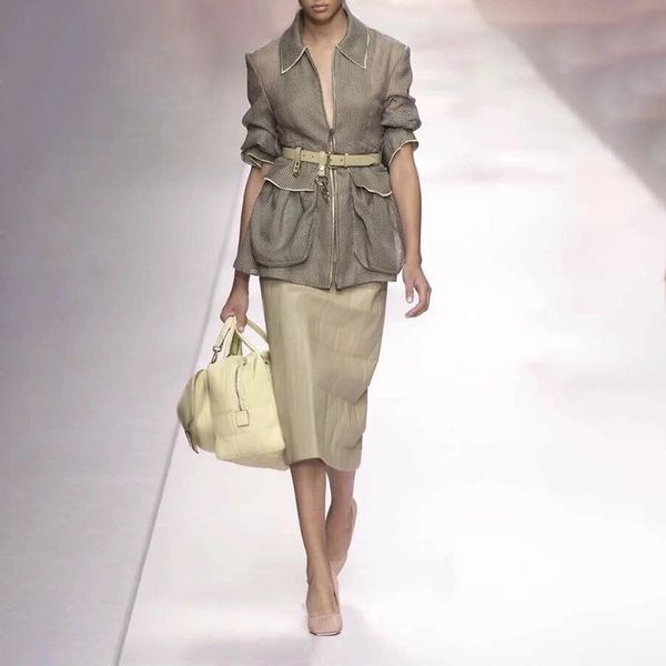 european walking show early autumn lapel long-sleeved perspective thin section large pocket sunscreen coat with belt, Black;brown
european walking show early autumn lapel long-sleeved perspective thin section large pocket sunscreen coat with belt, Black;brown