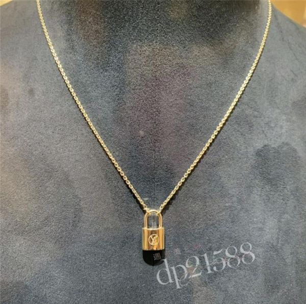 van lock chain necklace punk link lockit silver padlock pendant luxury designer necklace women fashion gothic jewelry v arpels
van lock chain necklace punk link lockit silver padlock pendant luxury designer necklace women fashion gothic jewelry v arpels