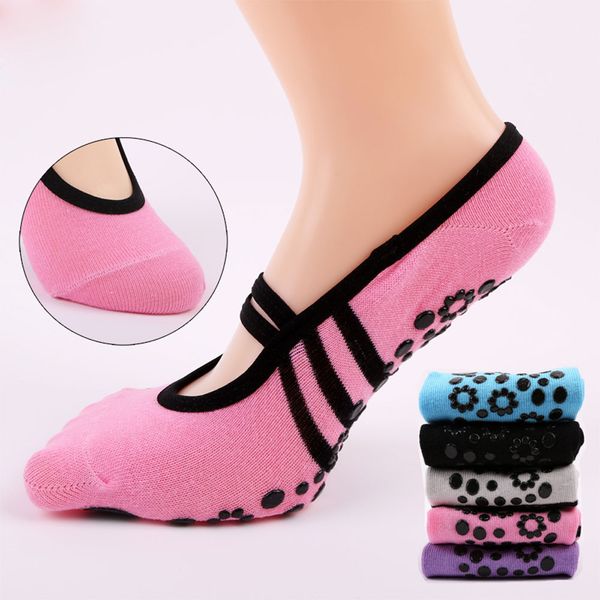 new fitness sports yoga socks slipper women professional anti slip rubber dots ballet cotton socks non-slip dancepilatesocks, Black
new fitness sports yoga socks slipper women professional anti slip rubber dots ballet cotton socks non-slip dancepilatesocks, Black