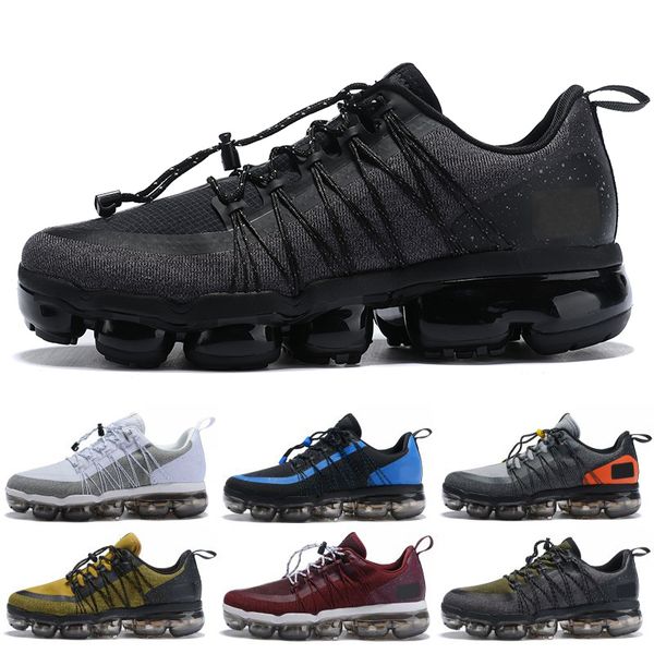2019 men's running multifunctional trainer casual shoes triple white men's breathable shoes hiking sports casual shoes size 40-45, Black
2019 men's running multifunctional trainer casual shoes triple white men's breathable shoes hiking sports casual shoes size 40-45, Black