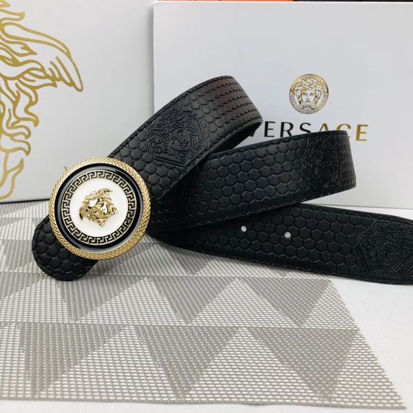 De igner belt man fa hion brand belt men genuine leather gold ilver aolly buckle belt for men a 400, Black;brown
De igner belt man fa hion brand belt men genuine leather gold ilver aolly buckle belt for men a 400, Black;brown