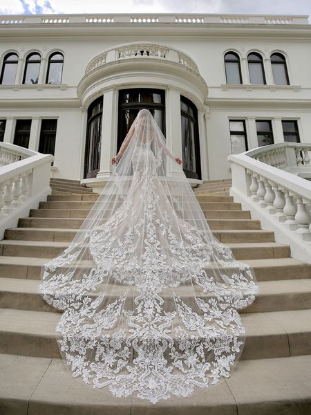 new arrival wedding veils cover face three meters long with lace applique edge one layer cathedral length custom made bridal veil, Black
new arrival wedding veils cover face three meters long with lace applique edge one layer cathedral length custom made bridal veil, Black