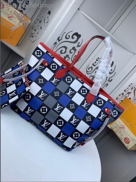 2019 new leather handbag shoulder leather cross-body bag fashion brand women s wear 
2019 new leather handbag shoulder leather cross-body bag fashion brand women s wear