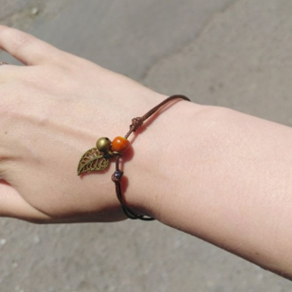 2019 fashion bohemian retro bracelet rope chain bohemian decorative couple anklet pendant ceramic beads handmade bracelet gift, Golden;silver
2019 fashion bohemian retro bracelet rope chain bohemian decorative couple anklet pendant ceramic beads handmade bracelet gift, Golden;silver
