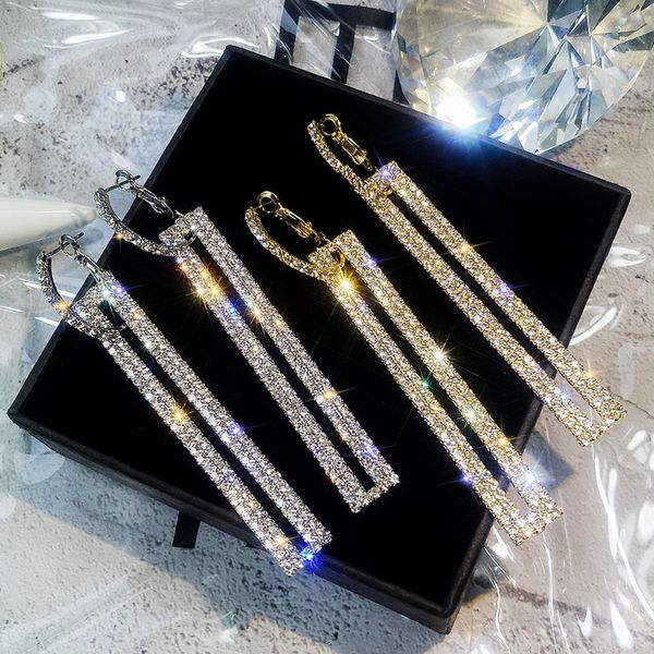 2020 fashion jewelry long earrings for women hoop earrings stud with full shiny cubiz zircon female earring,1pz, Golden
2020 fashion jewelry long earrings for women hoop earrings stud with full shiny cubiz zircon female earring,1pz, Golden