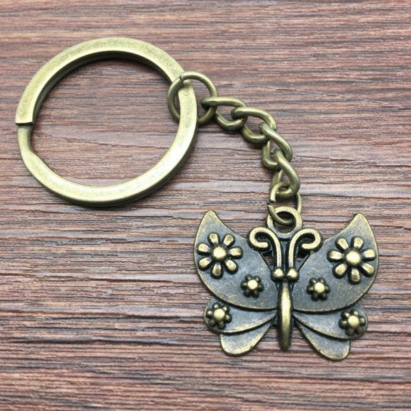 keyring butterfly keychain 26x21mm antique bronze new fashion handmade metal keychain souvenir gifts for women, Silver
keyring butterfly keychain 26x21mm antique bronze new fashion handmade metal keychain souvenir gifts for women, Silver