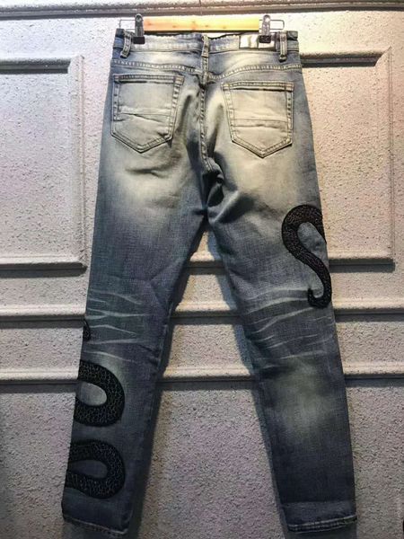 mens designer jeans blue embroidered snake stretch jeans torn knees jeans skinny high stree biker denim pants us all size 28-36
mens designer jeans blue embroidered snake stretch jeans torn knees jeans skinny high stree biker denim pants us all size 28-36