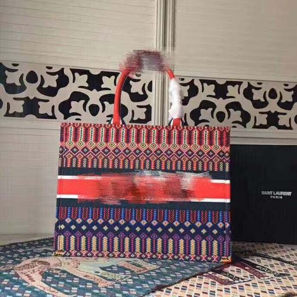 fashion sequined gold diamond honeybee chain bag flap women shoulder bag colorful pearl women crossbody
fashion sequined gold diamond honeybee chain bag flap women shoulder bag colorful pearl women crossbody