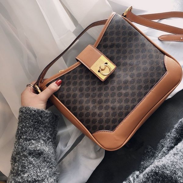 2020 new boutique 1:1 package191203#0040, Black