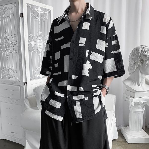 men's casual shirts 2021 summer fashion trend hawaiian shirt french cuff clothes short-sleeved black/white color plus size -2xl, White;black
men's casual shirts 2021 summer fashion trend hawaiian shirt french cuff clothes short-sleeved black/white color plus size -2xl, White;black