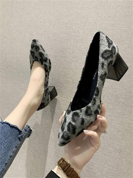 high heels 2020 new korean wild women's shoes leopard shallow mouth single shoes pointed thick with work ladies pumps, Black
high heels 2020 new korean wild women's shoes leopard shallow mouth single shoes pointed thick with work ladies pumps, Black