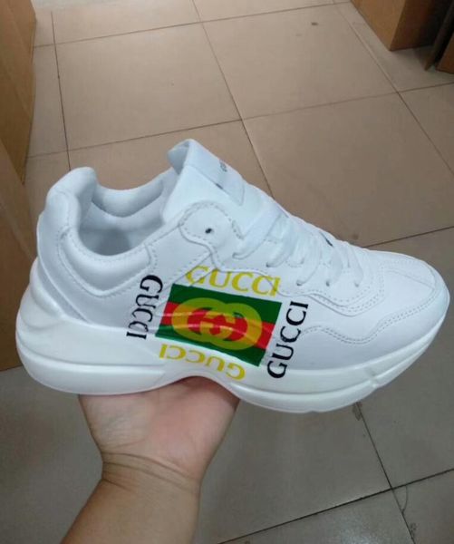 De igner hoe luxury embroidered white tiger bee nake hoe leather de igner neaker men women ca ual hoe ize 36 44
De igner hoe luxury embroidered white tiger bee nake hoe leather de igner neaker men women ca ual hoe ize 36 44