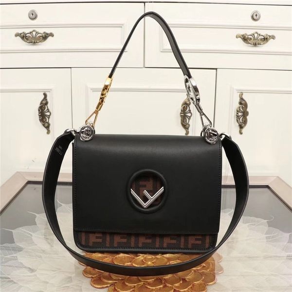De igner 13 fendi 13 2letter buckle women handbag high treet per onality female houlder bag outdoor treet tyle lady cro body bag
De igner 13 fendi 13 2letter buckle women handbag high treet per onality female houlder bag outdoor treet tyle lady cro body bag