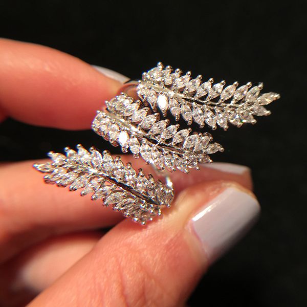 dazz cubic zirconia party rings for women bridal engagement wedding jewelry cz femmale accessories finger rings 2019, Slivery;golden
dazz cubic zirconia party rings for women bridal engagement wedding jewelry cz femmale accessories finger rings 2019, Slivery;golden
