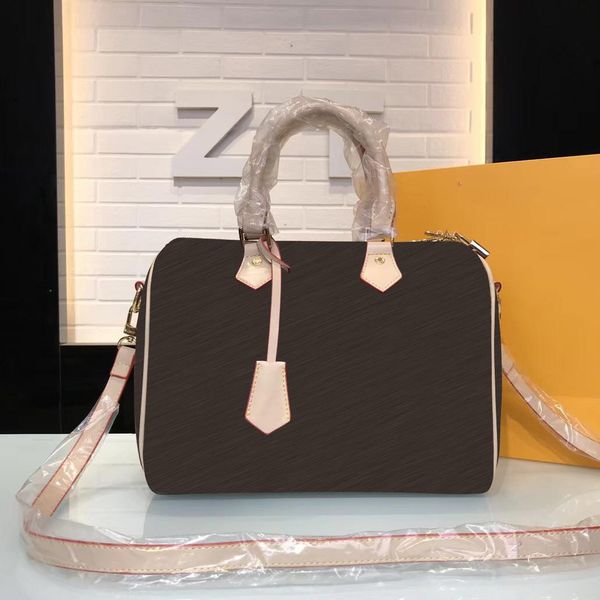 handbag fashion lady messenger shoulder bag 30cm large capacity travel outdoor lightweight woman wallet
handbag fashion lady messenger shoulder bag 30cm large capacity travel outdoor lightweight woman wallet