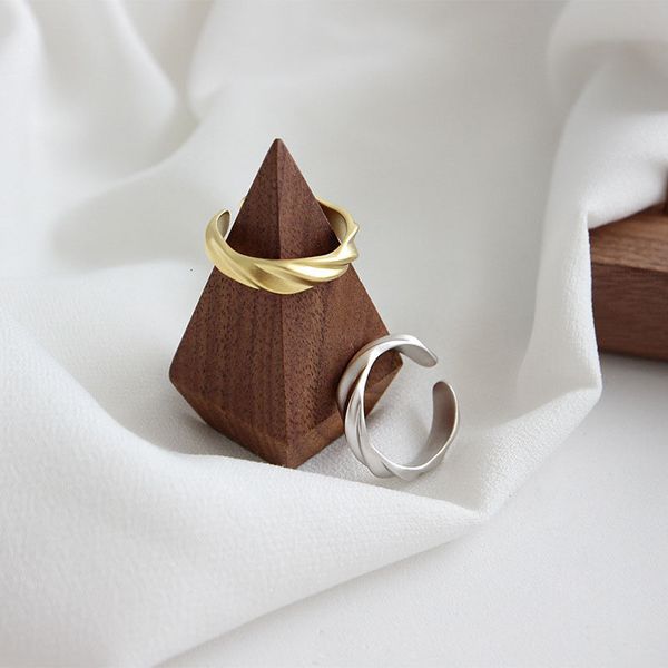 925 sterling silver rings for women concise twisted maring anillos de plata de ley mujer parure bijoux fine jewelry, Golden;silver
925 sterling silver rings for women concise twisted maring anillos de plata de ley mujer parure bijoux fine jewelry, Golden;silver