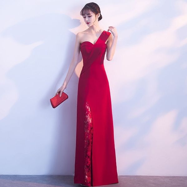 красное китайское вечернее платье qipao промо-халат современная невеста брачное платье ци пао женщины одно плечо сексуальные платья cheongsa, Red
красное китайское вечернее платье qipao промо-халат современная невеста брачное платье ци пао женщины одно плечо сексуальные платья cheongsa, Red