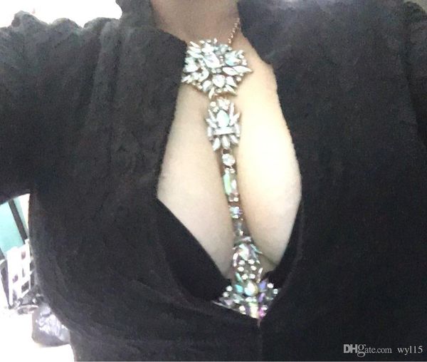 wholesale fashion trend chest chain exaggerated designer necklace diamond flower necklace body chain luxury jewelry special offer, Golden;silver
wholesale fashion trend chest chain exaggerated designer necklace diamond flower necklace body chain luxury jewelry special offer, Golden;silver