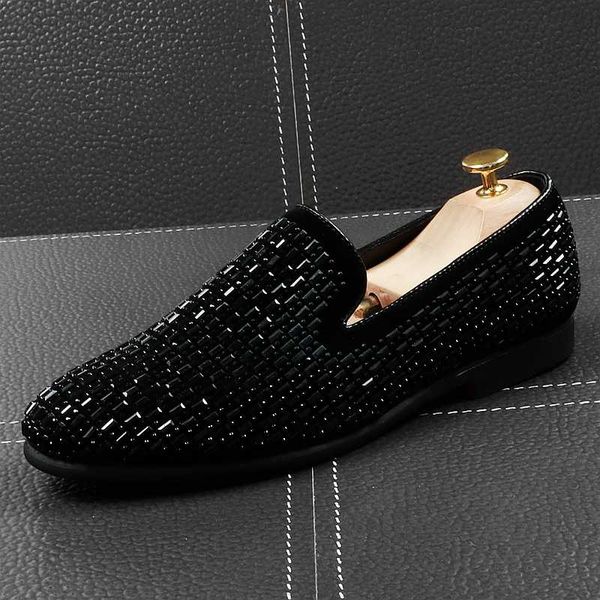 men fashion causal shoes spring autumn crystal black loafers smoking slippers prom and party shoes
men fashion causal shoes spring autumn crystal black loafers smoking slippers prom and party shoes