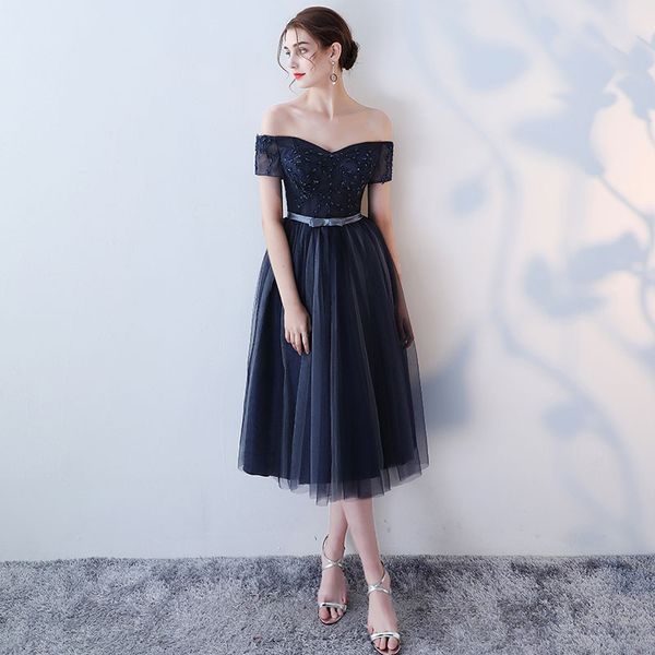 новое прибытие вечернее платье выпускного вечера vestido де festa лодка шеи a-line на шнуровке назад аппликации кружева чайные короткие плат, Black
новое прибытие вечернее платье выпускного вечера vestido де festa лодка шеи a-line на шнуровке назад аппликации кружева чайные короткие плат, Black