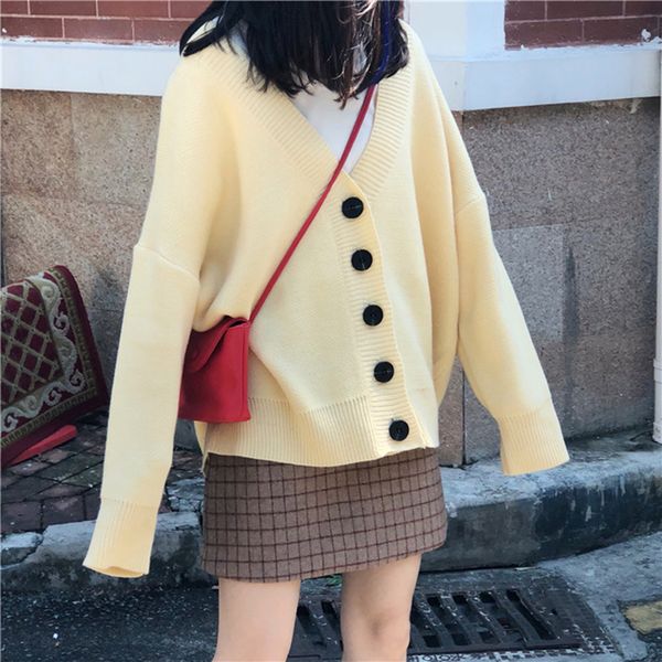 2019 spring korea buttons solid color loose oversized thin knitted long sleeve cardigan, White;black
2019 spring korea buttons solid color loose oversized thin knitted long sleeve cardigan, White;black