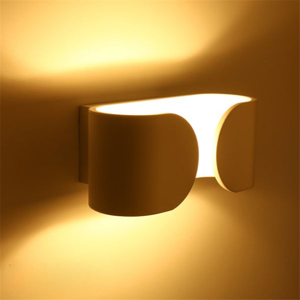 modern aluminum wall lamp living room background wall corridor staircase lampara bedroom bedside eye protection creative light
modern aluminum wall lamp living room background wall corridor staircase lampara bedroom bedside eye protection creative light