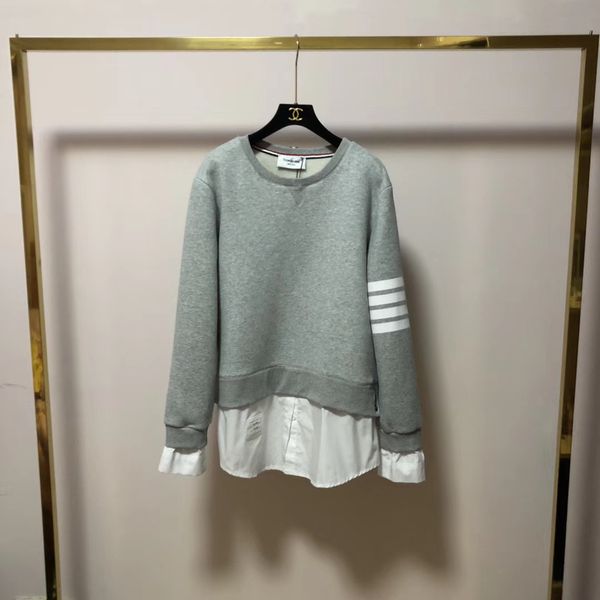 winter new luxurious brands design thom tb browne false two blouse sweater pullover men women outdoor streetwear sweatshirt hoodies, Blue;black
winter new luxurious brands design thom tb browne false two blouse sweater pullover men women outdoor streetwear sweatshirt hoodies, Blue;black