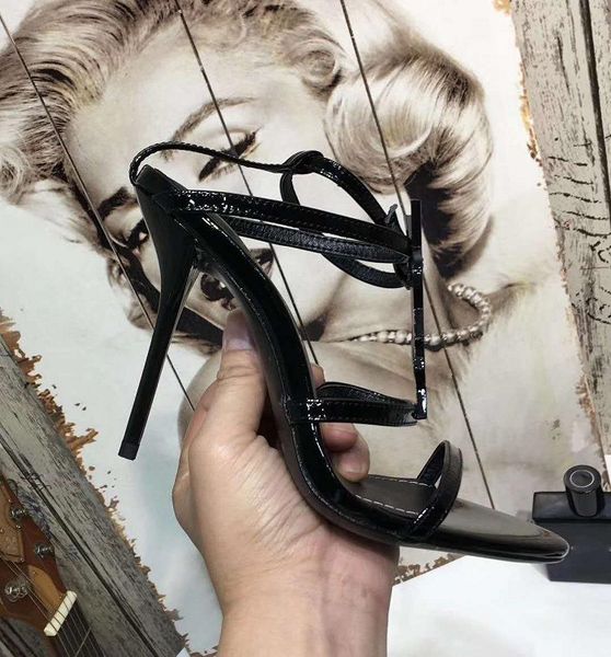 new1 latest1 real leather black star shoes of the same style super high-heeled night club heel height
new1 latest1 real leather black star shoes of the same style super high-heeled night club heel height