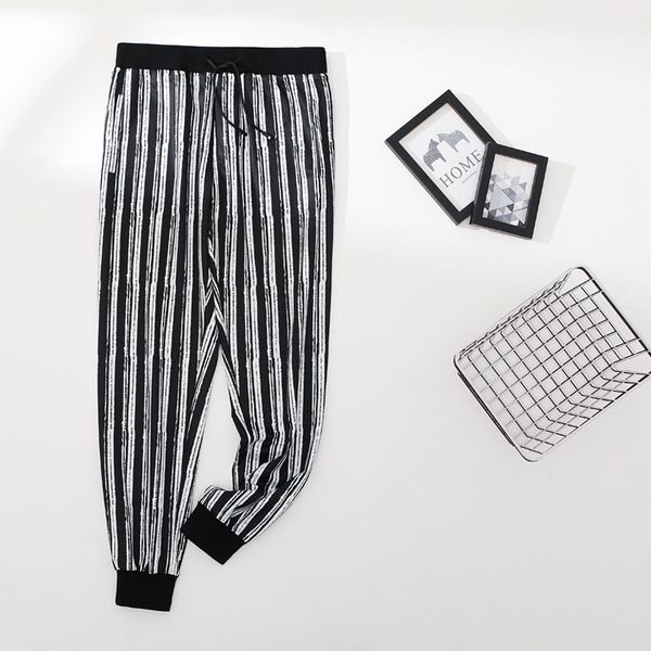 summer pants stripe printed pants hip hop streetwear trousers woman joggers men loose trousers casual men retro pantalon, Black
summer pants stripe printed pants hip hop streetwear trousers woman joggers men loose trousers casual men retro pantalon, Black