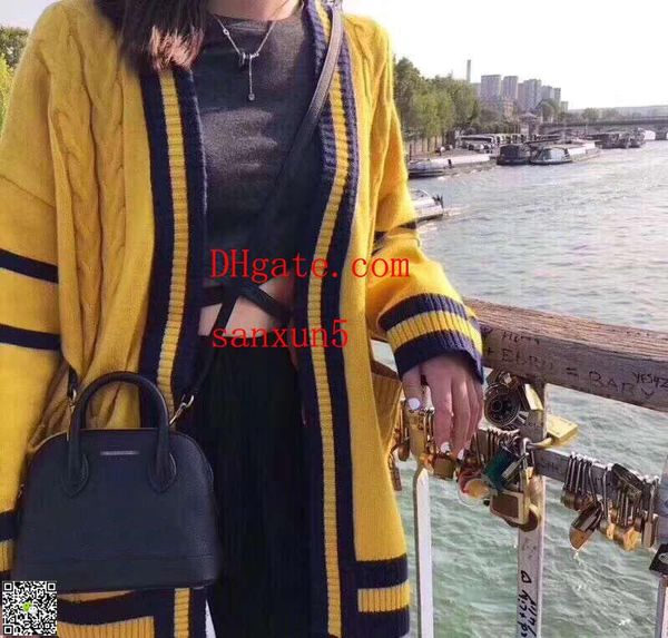 women crossbody handbags lady bag portable multi-purpose tweezers triangle genuine leather totes hangbag shell bag wallet sac à main ba-38
women crossbody handbags lady bag portable multi-purpose tweezers triangle genuine leather totes hangbag shell bag wallet sac à main ba-38