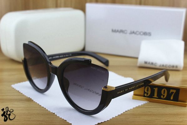 new fashion vintage sunglasses women brand designer womens sunglasses ladies sun glasses with cases and box, White;black
new fashion vintage sunglasses women brand designer womens sunglasses ladies sun glasses with cases and box, White;black