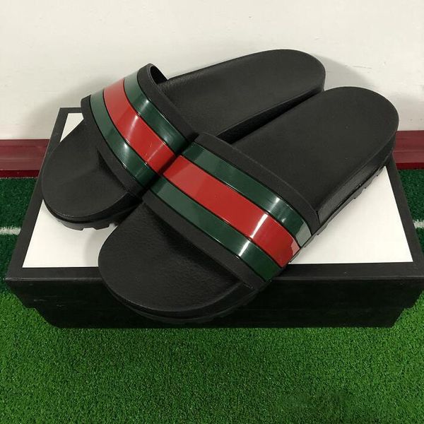 2020 new luxury flat slippers summer beach slides ace bee tiger canvas leather fashion sandals kids men designer wide flat slipper, Black;grey
2020 new luxury flat slippers summer beach slides ace bee tiger canvas leather fashion sandals kids men designer wide flat slipper, Black;grey