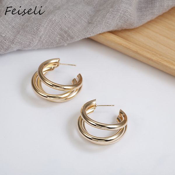 feiseli creative minimalism silver gold color hoop earring for women multi layered circle geometric wedding earring jewelry, Golden;silver
feiseli creative minimalism silver gold color hoop earring for women multi layered circle geometric wedding earring jewelry, Golden;silver