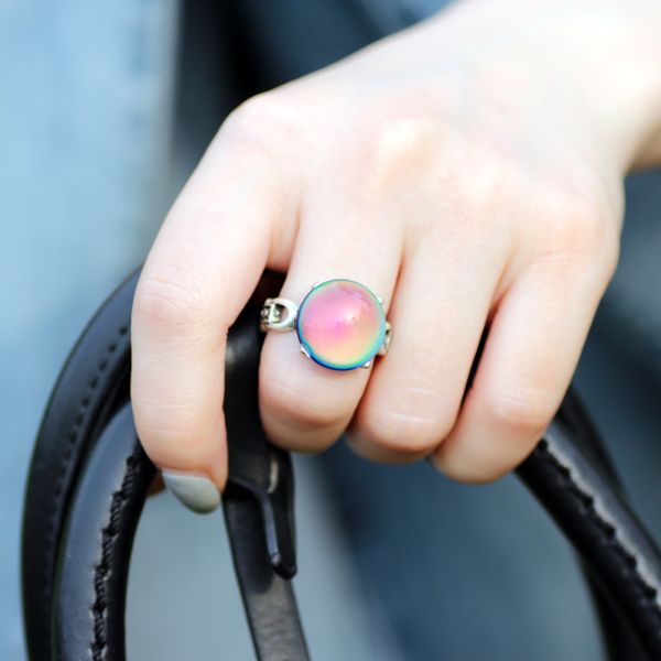 16 mm round mood gemstone ring change colors real silver jewelry for gift mjrs041, Golden;silver
16 mm round mood gemstone ring change colors real silver jewelry for gift mjrs041, Golden;silver