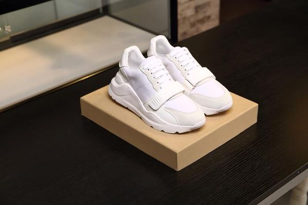 highest quality white brand sneaker,famous design,made by italian calf skin, Black
highest quality white brand sneaker,famous design,made by italian calf skin, Black