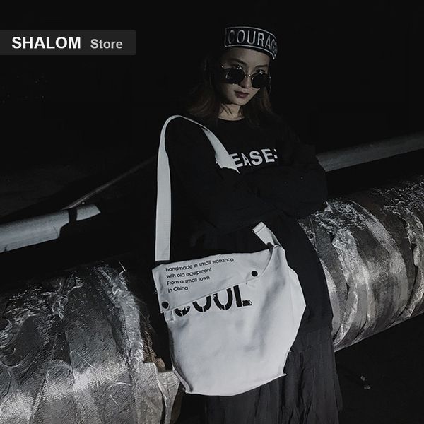 casual slung shoulder bag men and women simple personality messenger bag leisure travel handbag(shalom
casual slung shoulder bag men and women simple personality messenger bag leisure travel handbag(shalom